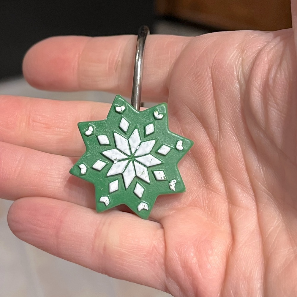 Decorative Green and White Snowflake Shower Curtain Hooks, NWOT